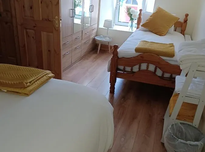 Kents Проживание в семье Kilmacthomas